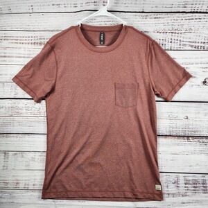 Vuori Men's Size Small Red Tradewind Performance Tee Short Sleeve V109